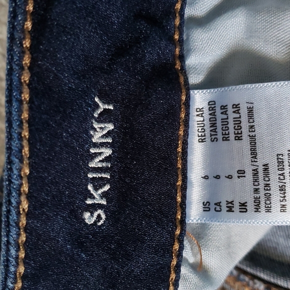 American Eagle Skinny Jeans - Picture 4 of 7